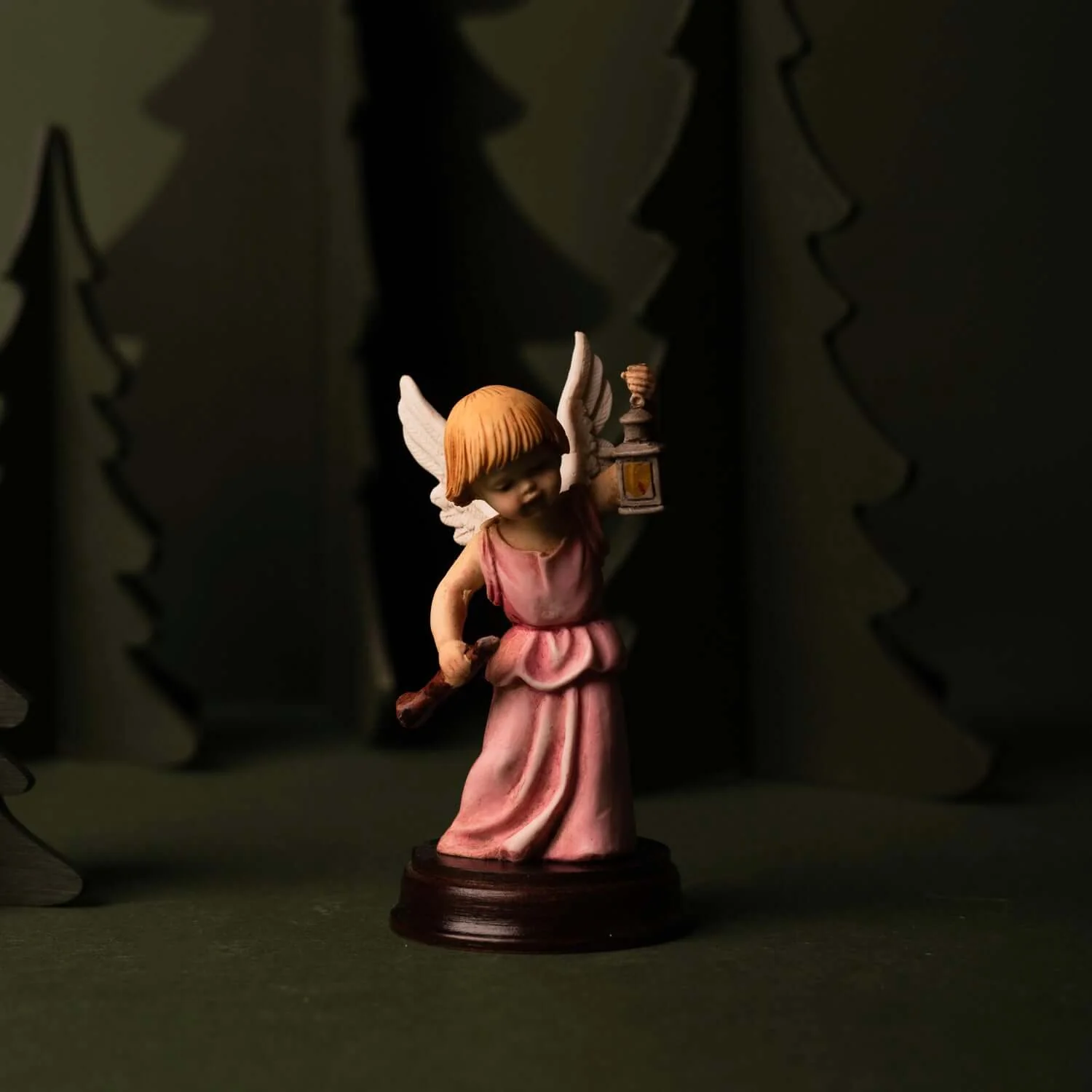 ANGEL WITH LANTERN - STATUE - RESIN - Image 2