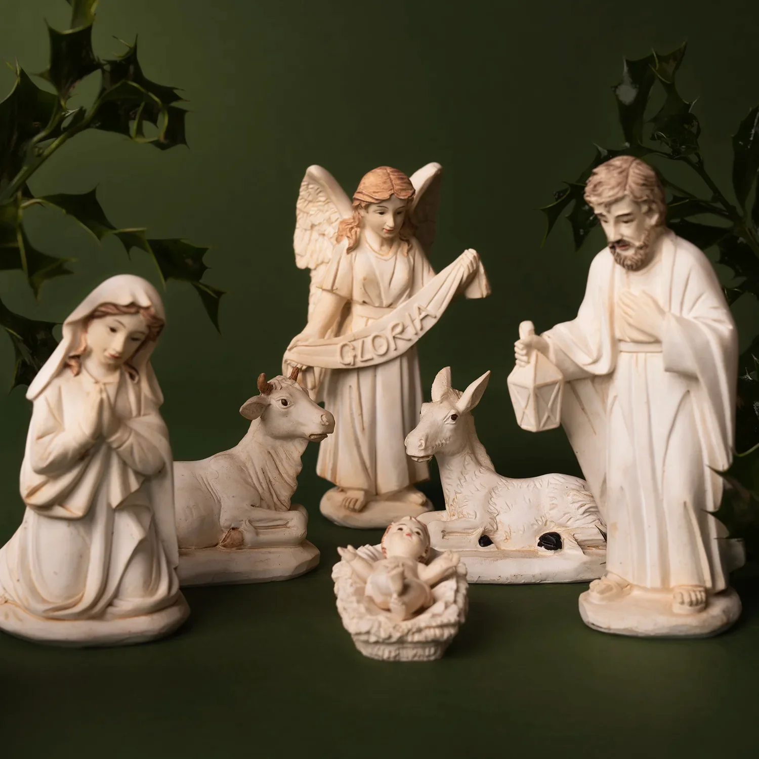 NATIVITY FIGURES - CHRISTMAS - RESIN - Image 2