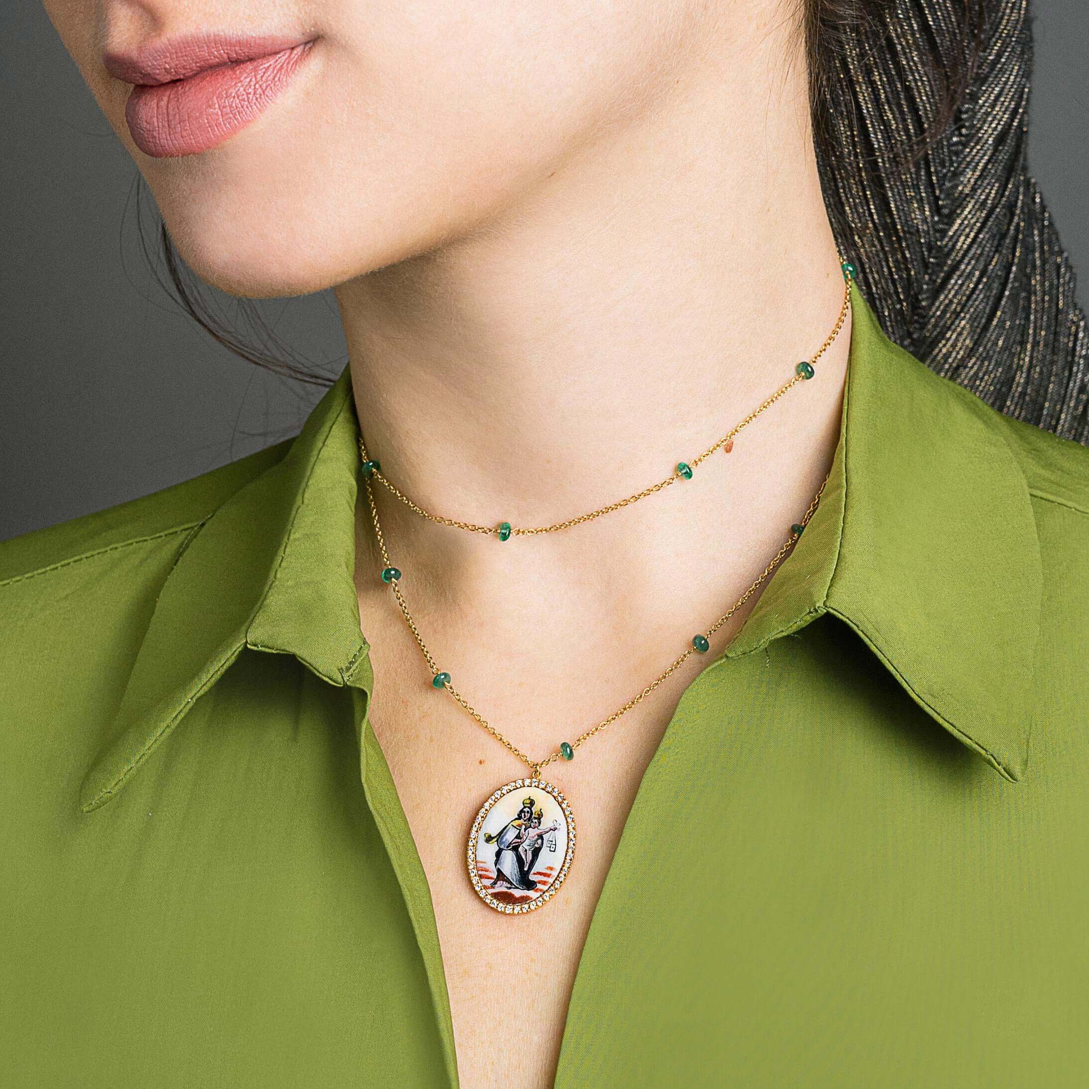 OUR LADY OF MOUNT CARMEL NECKLACE - GOLD AND DIAMONDS - Image 2